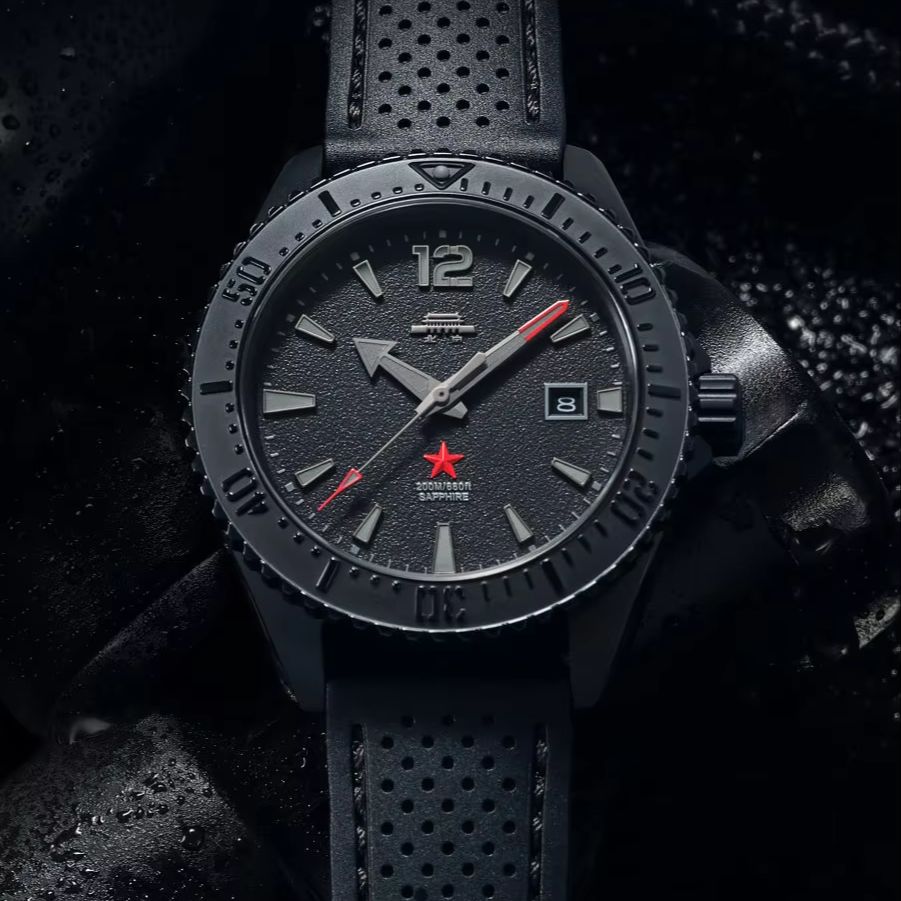Beijing Dark Black Diver 200M  - огляд і ціна Luxury Watch In China