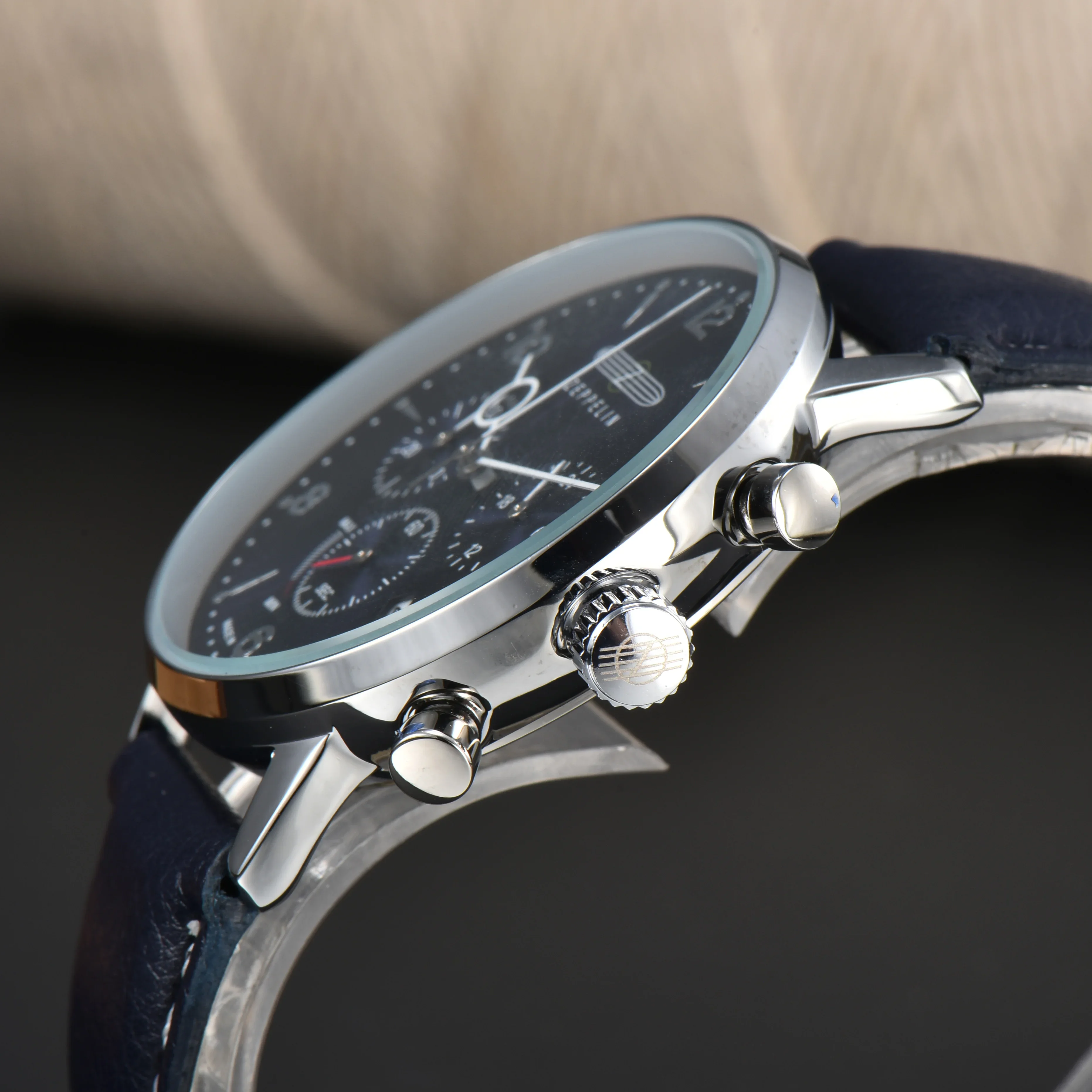 2026 Hindenburg Zeppelin 8086- - огляд і ціна Luxury Watch On Sale