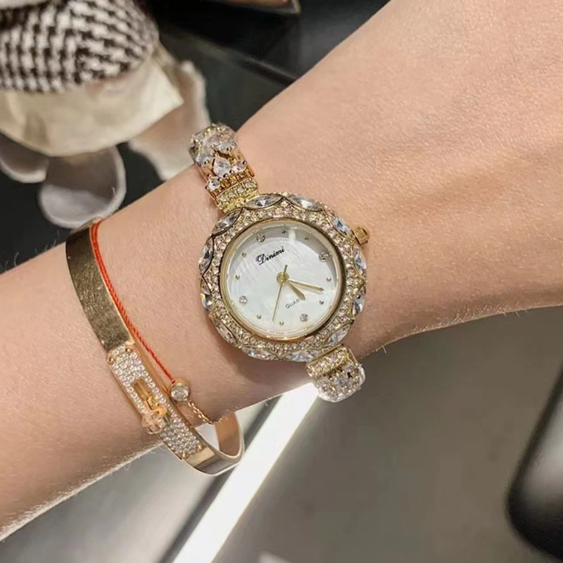 Exquisite and stylish Korean-s - огляд і ціна Luxury Watch Values