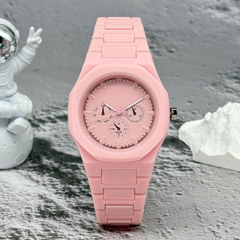 Famous Brand Fake Three-Eyed D - огляд і ціна Luxury Watch Exchange