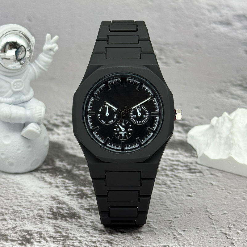 Famous Brand Fake Three-Eyed D - огляд і ціна Luxury Watch Exchange